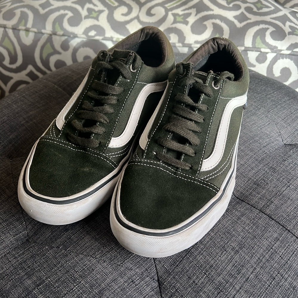 Mens 7.5 Olive Green Vans